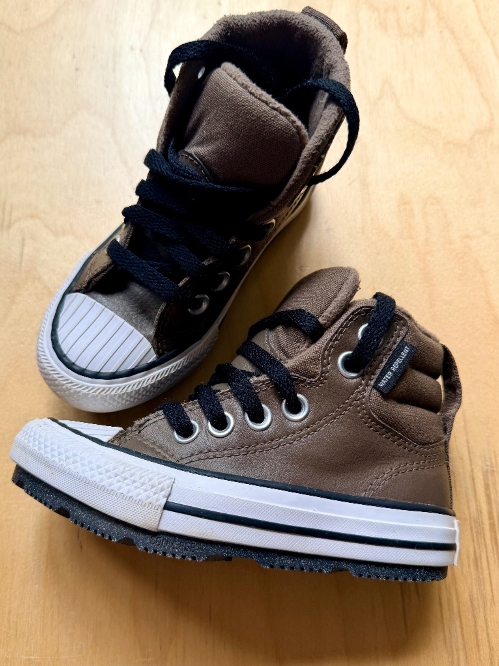 Boys Converse Chuck Taylor Boots
